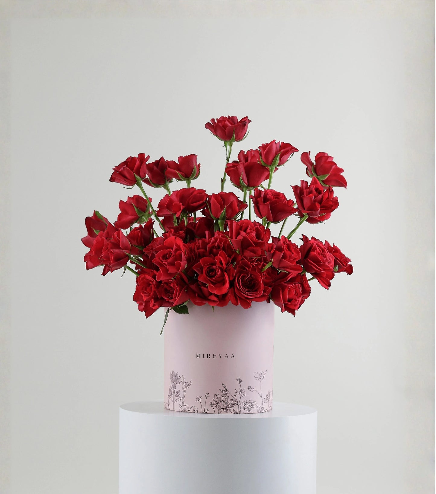 The Sculpted Rose Couture Hat Box