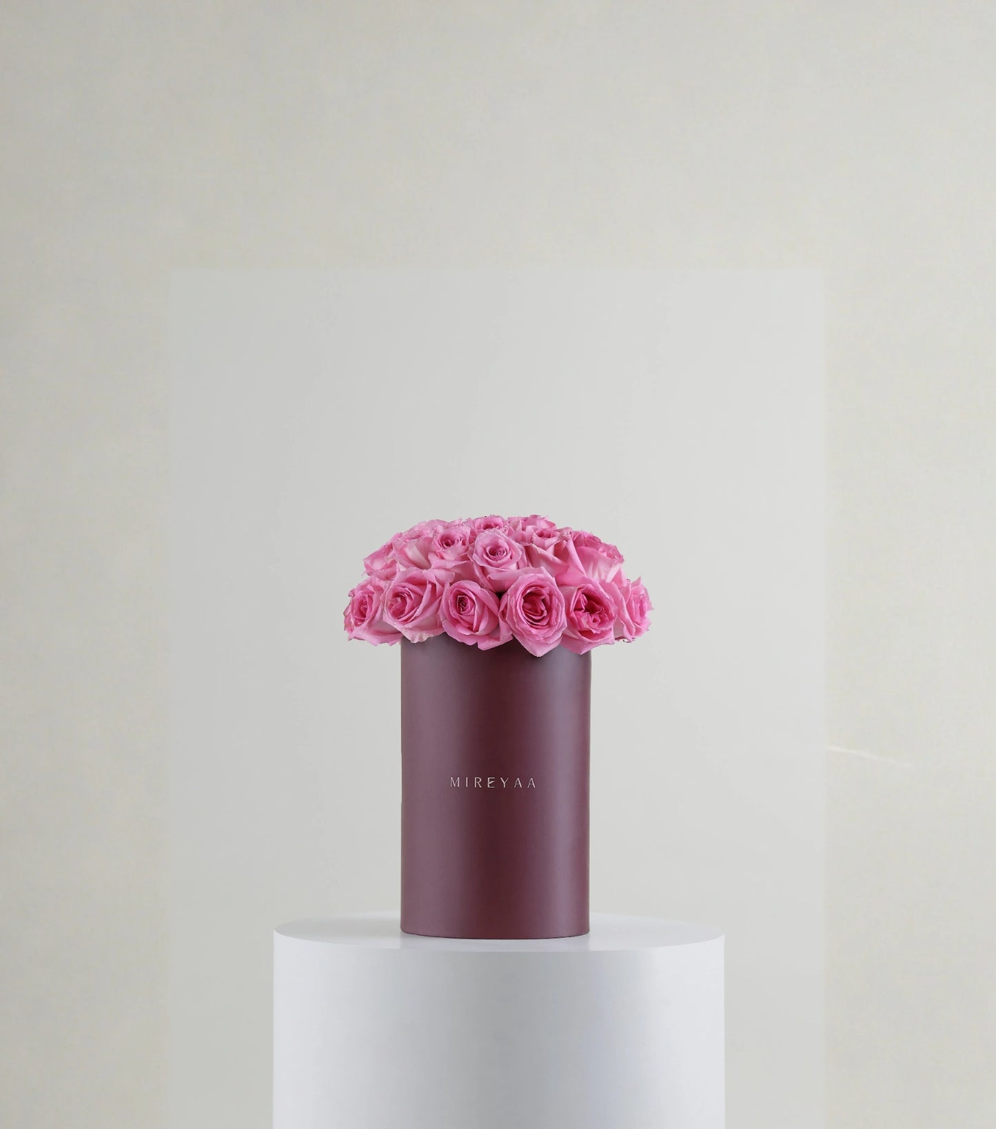 Close-up of blush pink roses in a Mireyaa Tall Hat Box — The Blush Rose Tall Hat Box by Mireyaa, Mumbai same-day delivery